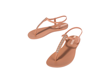 Load image into Gallery viewer, IPANEMA CLASS CHIC SANDAL FEM