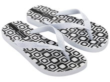 Load image into Gallery viewer, IPANEMA CLASS HAPPY FEM WHITE/BLACK/DARK GREY