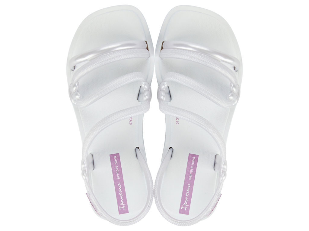 Ipanema white flip fashion flops