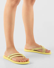 Load image into Gallery viewer, IPANEMA MEU SOL RASTEIRA AD YELLOW/BLUE
