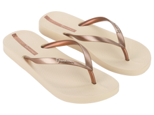 Load image into Gallery viewer, IPANEMA ANATOMIC SHINE FEM BEIGE/COPPER