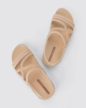 Load image into Gallery viewer, IPANEMA WALK SANDAL FEM