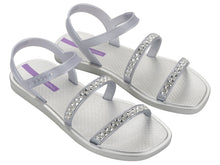 Load image into Gallery viewer, IPANEMA CRISTAL SANDAL AD