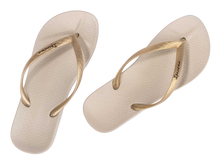 Load image into Gallery viewer, IPANEMA ANATOMIC TAN FEM BEIGE/GOLD