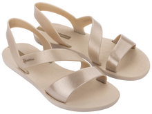 Load image into Gallery viewer, IPANEMA VIBE SANDAL FEM BEIGE/GLITTER BEIGE