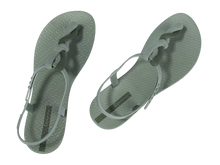 Load image into Gallery viewer, IPANEMA CLASS DAILY SANDAL FEM
