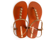 Load image into Gallery viewer, IPANEMA CLASS GLITTER FEM
