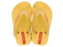 Load image into Gallery viewer, IPANEMA GLITTER BABY YELLOW/GLITTER
