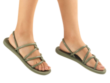 Load image into Gallery viewer, IPANEMA MEU SOL SANDAL AD
