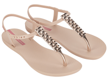 Load image into Gallery viewer, IPANEMA CLASS MODERN CRAFT SANDAL FEM BEIGE/METALLIC PINK
