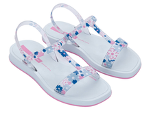 Load image into Gallery viewer, IPANEMA GLOW TRENDY SAND KIDS
